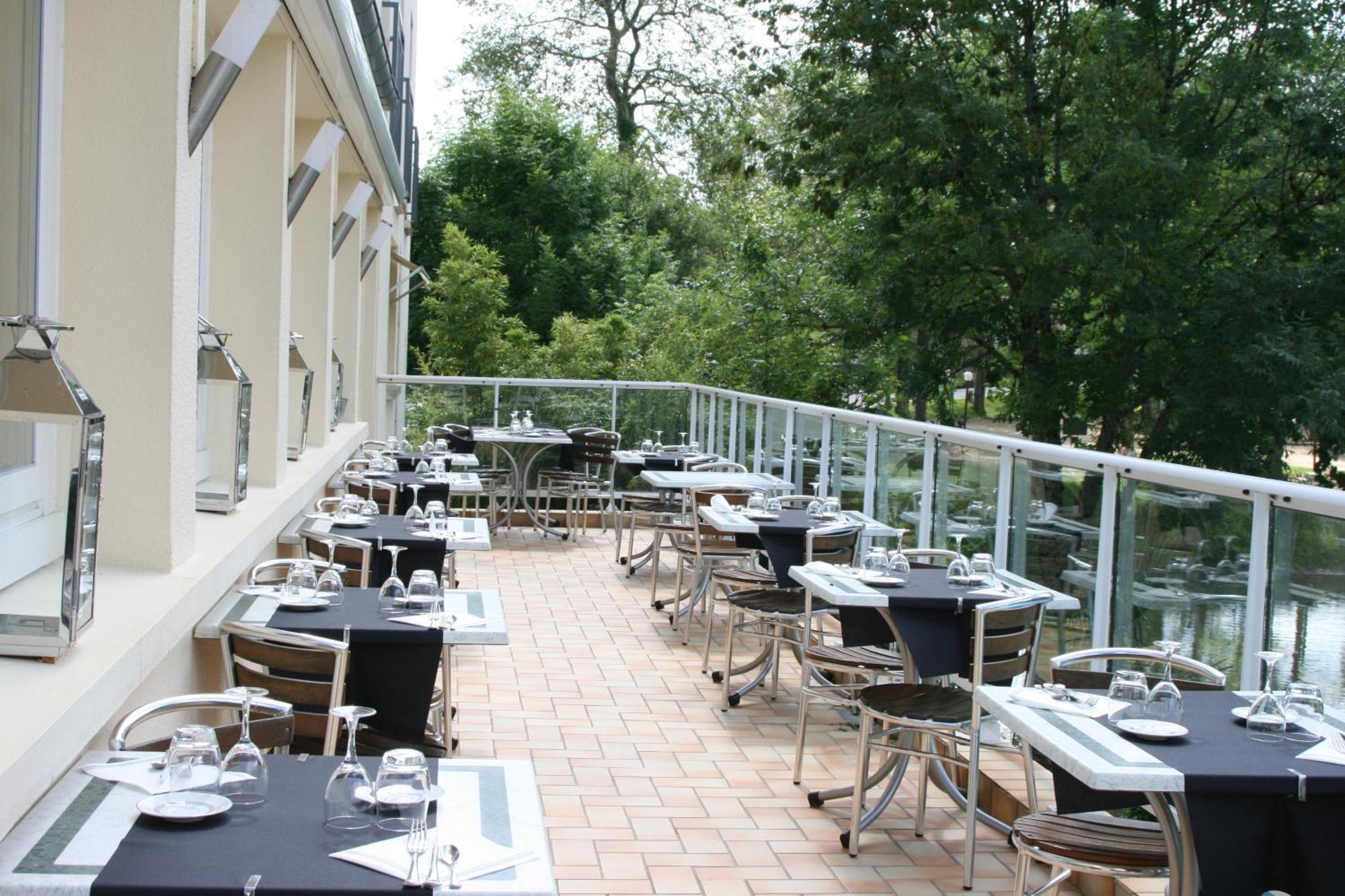 Logis Hotel Auberge De L'Etang Magnac-Bourg المظهر الخارجي الصورة